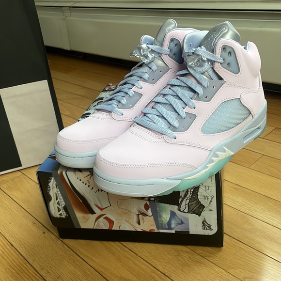 AUTHENTIC RARE  MENS JORDAN RETRO 5  - PINK/PURPLE SNEAKERS *NIB* SIZE 9 - Picture 16 of 17